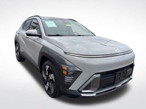 Used 2024 Hyundai Kona Limited FWD image 2