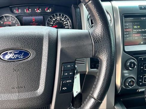 Used 2014 Ford F150 FX4 w/ Equipment Group 402A Luxury AWD/4WD image 18