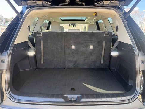 Used 2024 Toyota Grand Highlander XLE image 4