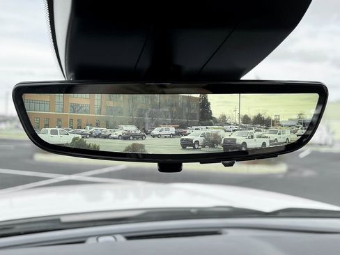 Used 2025 GMC Sierra 1500 AT4 w/ AT4 Premium Package image 8