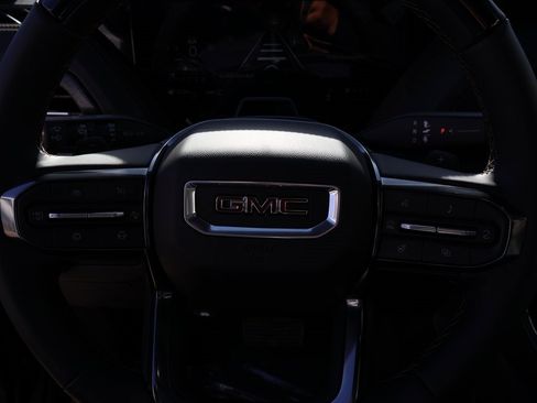 New 2026 GMC Yukon XL AT4 w/ AT4 Premium Plus Package image 36