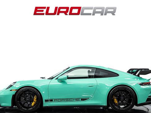 Used 2022 Porsche 911 GT3 RWD image 2