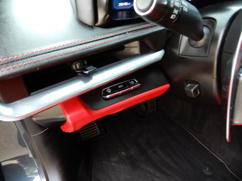 Used 2020 Chevrolet Corvette Stingray Premium Conv w/ 3LT Preferred Equipment Group image 16