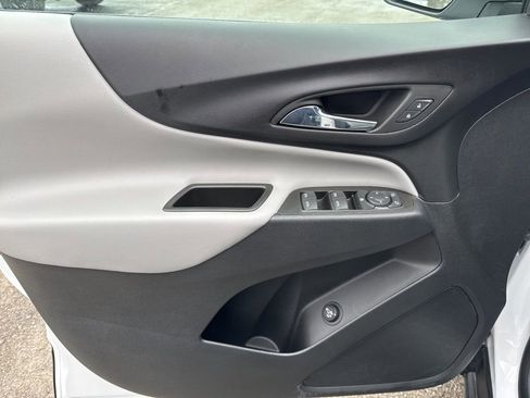 Certified 2023 Chevrolet Equinox LT w/ Driver Convenience Package image 20