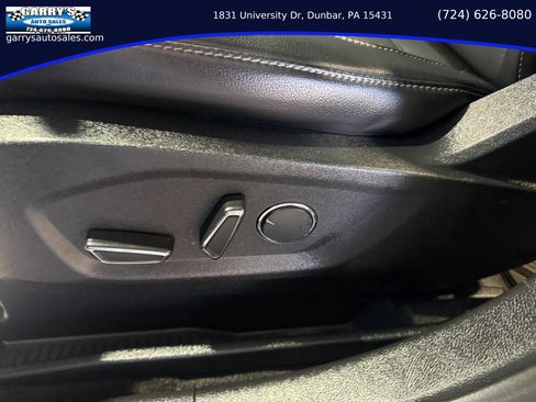 Used 2018 Ford Edge SEL w/ Equipment Group 201A AWD/4WD image 17