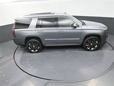 Used 2019 Cadillac Escalade Platinum image 26