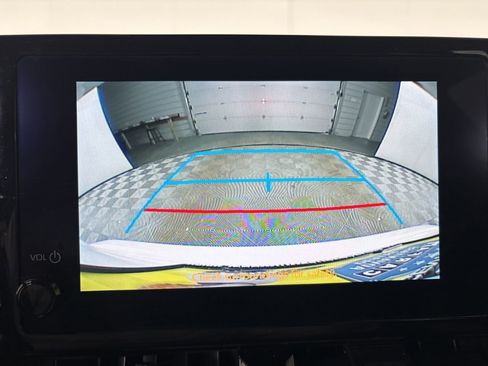 Used 2025 Toyota Corolla LE image 15