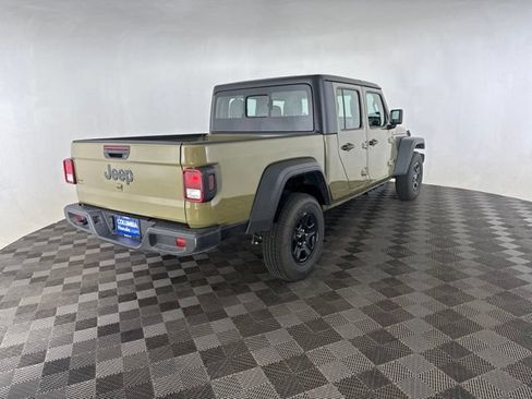 Used 2026 Jeep Gladiator Sport AWD/4WD image 7