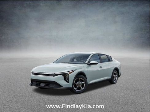 New 2026 Kia K4 FWD image 20
