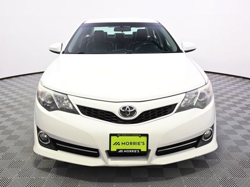 Used 2014 Toyota Camry SE w/ Fleet Convenience Package FWD image 10