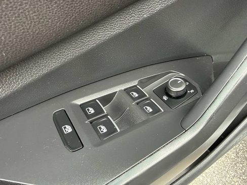 Used 2023 Volkswagen Jetta SEL FWD image 22