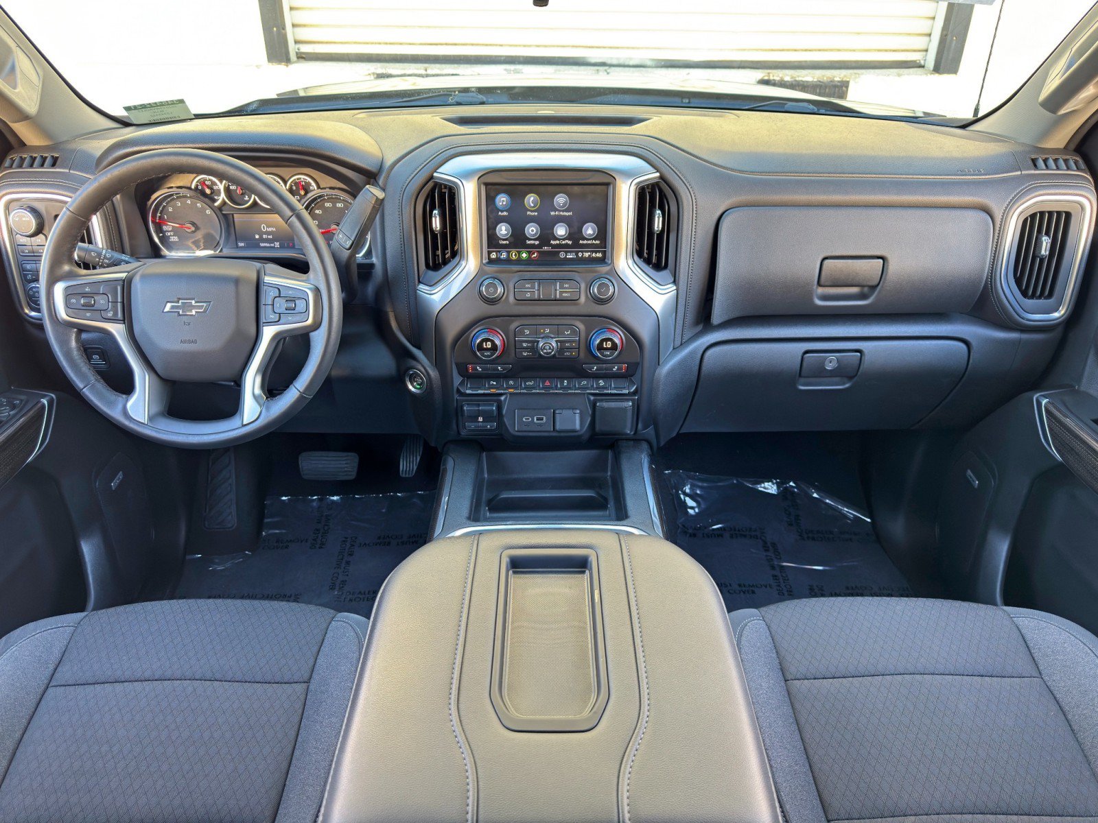 Used 2020 Chevrolet Silverado 1500 LT Trail Boss AWD/4WD image 11