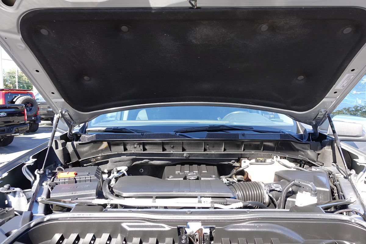 Used 2024 Chevrolet Silverado 1500 LT AWD/4WD image 57