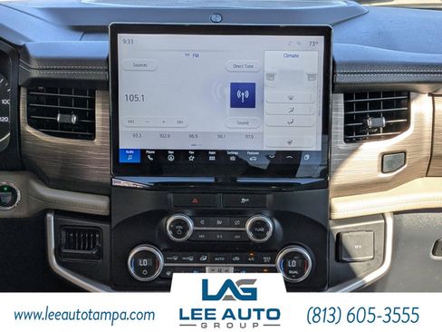 Used 2022 Ford Expedition Limited image 21