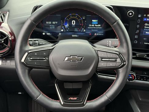 Certified 2025 Chevrolet Equinox RS w/ Safety and Technology Package image 12