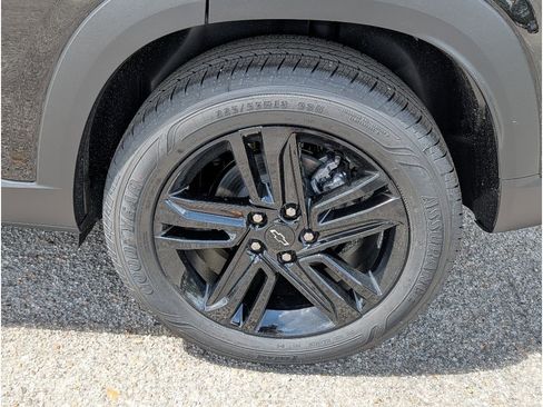 New 2026 Chevrolet Trax ACTIV image 3
