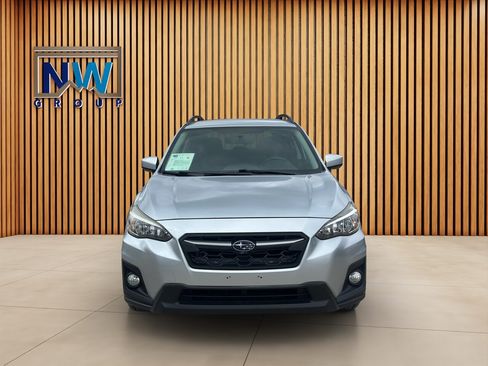 Used 2018 Subaru Crosstrek 2.0i Premium AWD/4WD image 2