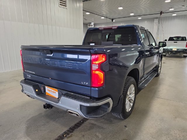 Used 2022 Chevrolet Silverado 1500 LTZ AWD/4WD image 8