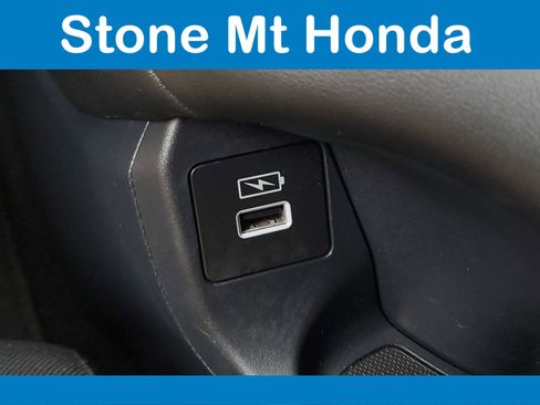 Used 2023 Honda HR-V LX image 31