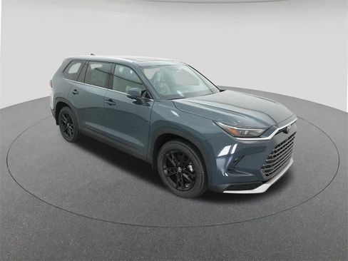 New 2026 Toyota Grand Highlander AWD Hybrid image 13