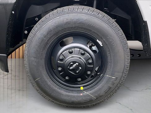 New 2026 RAM 3500 Tradesman AWD/4WD image 29