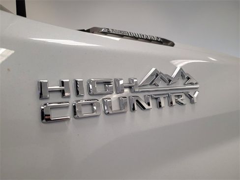 New 2026 Chevrolet Silverado 2500 High Country w/ High Country Premium Package image 9
