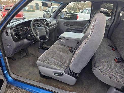 Used 2000 Dodge Ram 1500 Truck SLT image 9