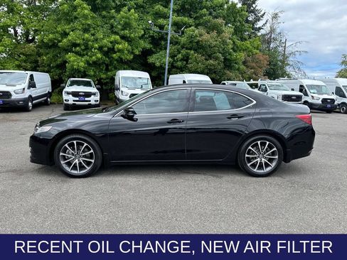 Used 2017 Acura TLX w/ Technology Package FWD image 2