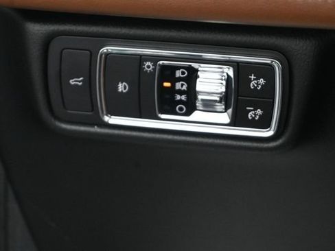 Used 2021 Lincoln Aviator Reserve w/ Equipment Group 208A AWD/4WD image 11