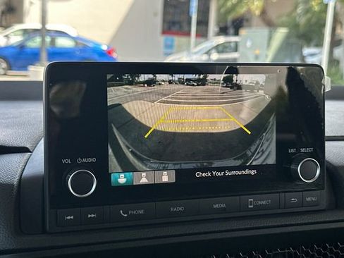 Used 2025 Honda CR-V LX image 24