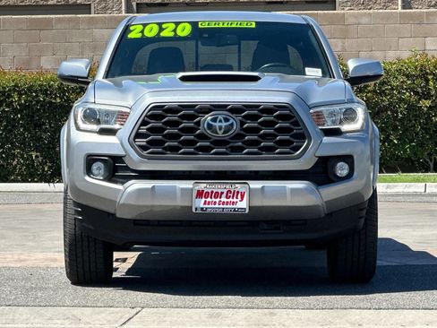 Used 2020 Toyota Tacoma TRD Sport w/ Technology Package RWD image 9