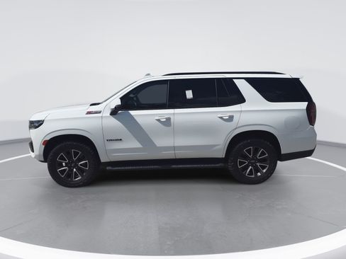 Used 2022 Chevrolet Tahoe Z71 w/ Z71 Off-Road Package AWD/4WD image 6