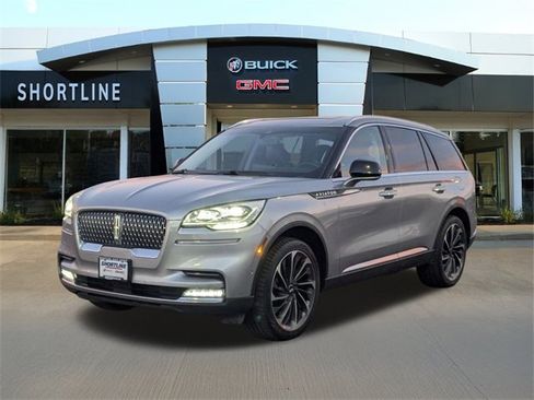 Used 2020 Lincoln Aviator Reserve w/ Equipment Group 202A image 7