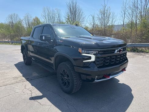 Used 2023 Chevrolet Silverado 1500 ZR2 AWD/4WD image 1