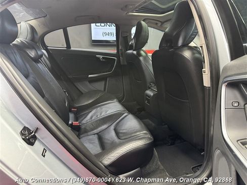 Used 2011 Volvo S60 T6 image 8