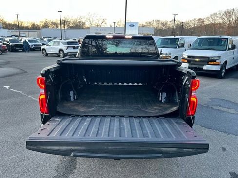Used 2023 Chevrolet Silverado 1500 RST image 8
