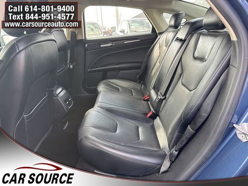Used 2019 Ford Fusion Titanium image 27