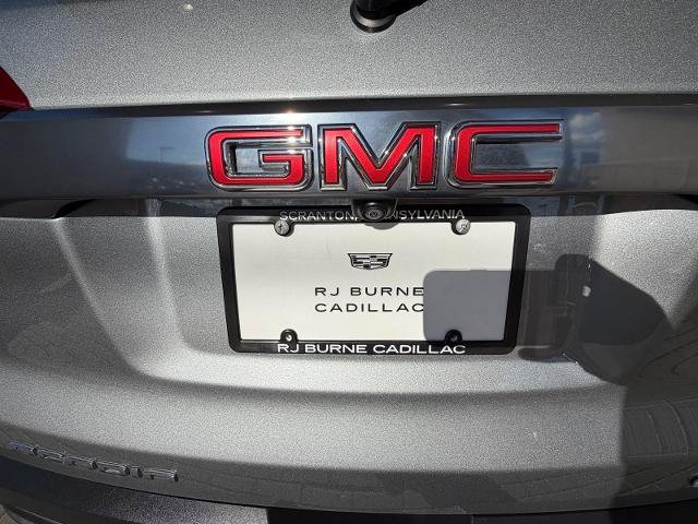 Used 2023 GMC Acadia AT4 w/ Preferred Package AWD/4WD image 8