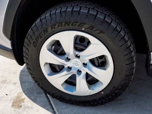 Used 2020 Toyota RAV4 LE w/ All Weather Liner Package AWD/4WD image 12