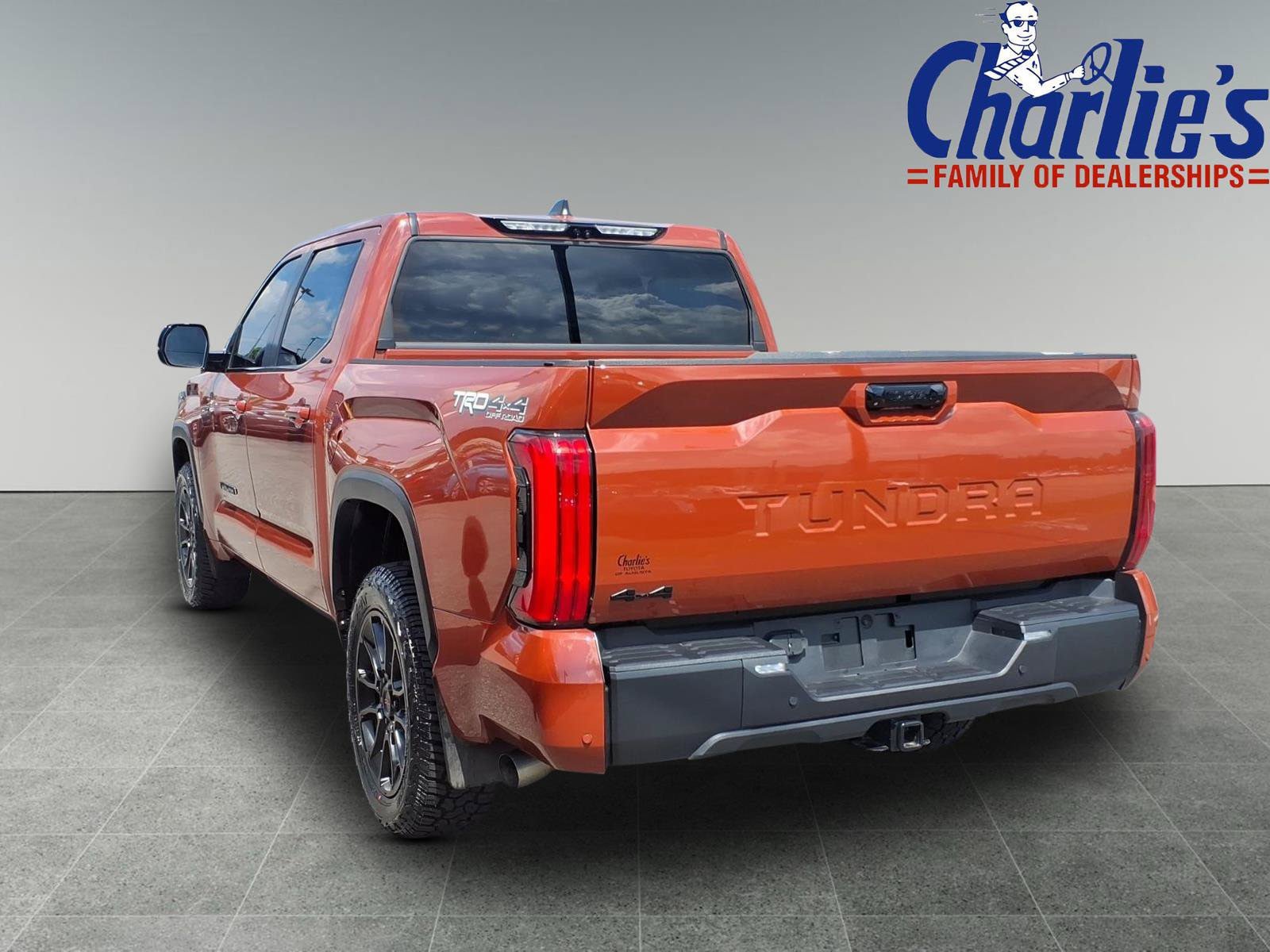 Used 2025 Toyota Tundra Limited w/ TRD Off-Road Package AWD/4WD image 5
