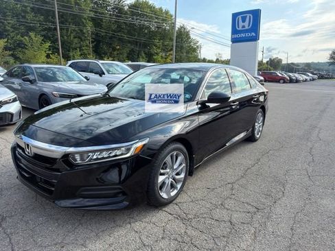 Used 2018 Honda Accord LX image 2