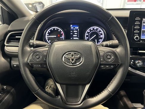 Used 2024 Toyota Camry SE image 27