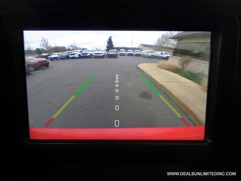 Used 2018 Jeep Renegade Latitude image 14