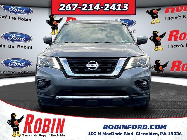 Used 2020 Nissan Pathfinder SV FWD image 2