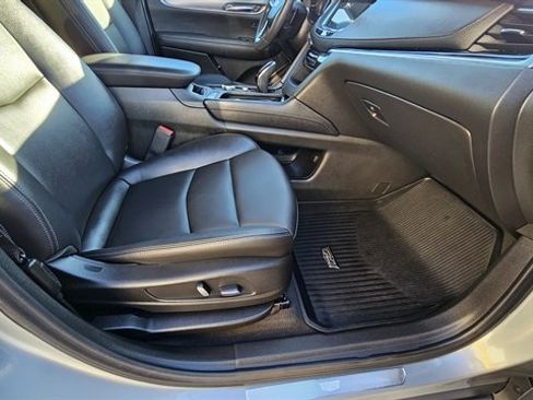 Used 2024 Cadillac XT6 Luxury w/ LPO, Floor Liner Package AWD/4WD image 27