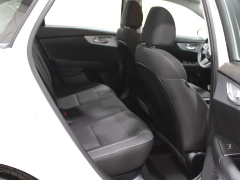 Used 2023 Kia Forte LXS w/ LXS Technology Package image 22