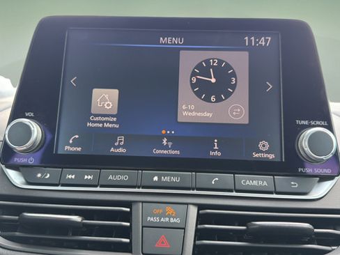 Certified 2025 Nissan Altima 2.5 S FWD image 23