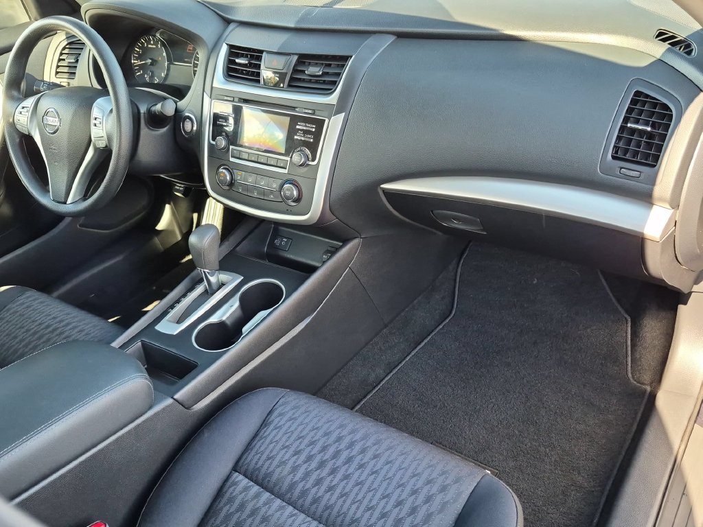 Used 2018 Nissan Altima 2.5 S w/ S Convenience Package FWD image 31