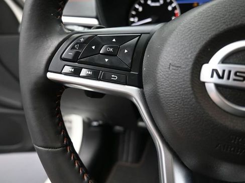 Used 2022 Nissan Altima 2.5 SR w/ Midnight Edition Package image 3