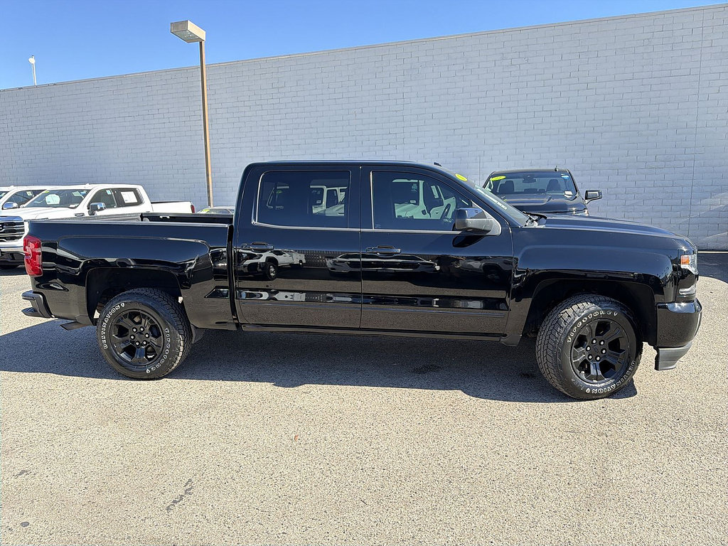 Used 2017 Chevrolet Silverado 1500 LTZ Z71 w/ LTZ Plus Package AWD/4WD image 4